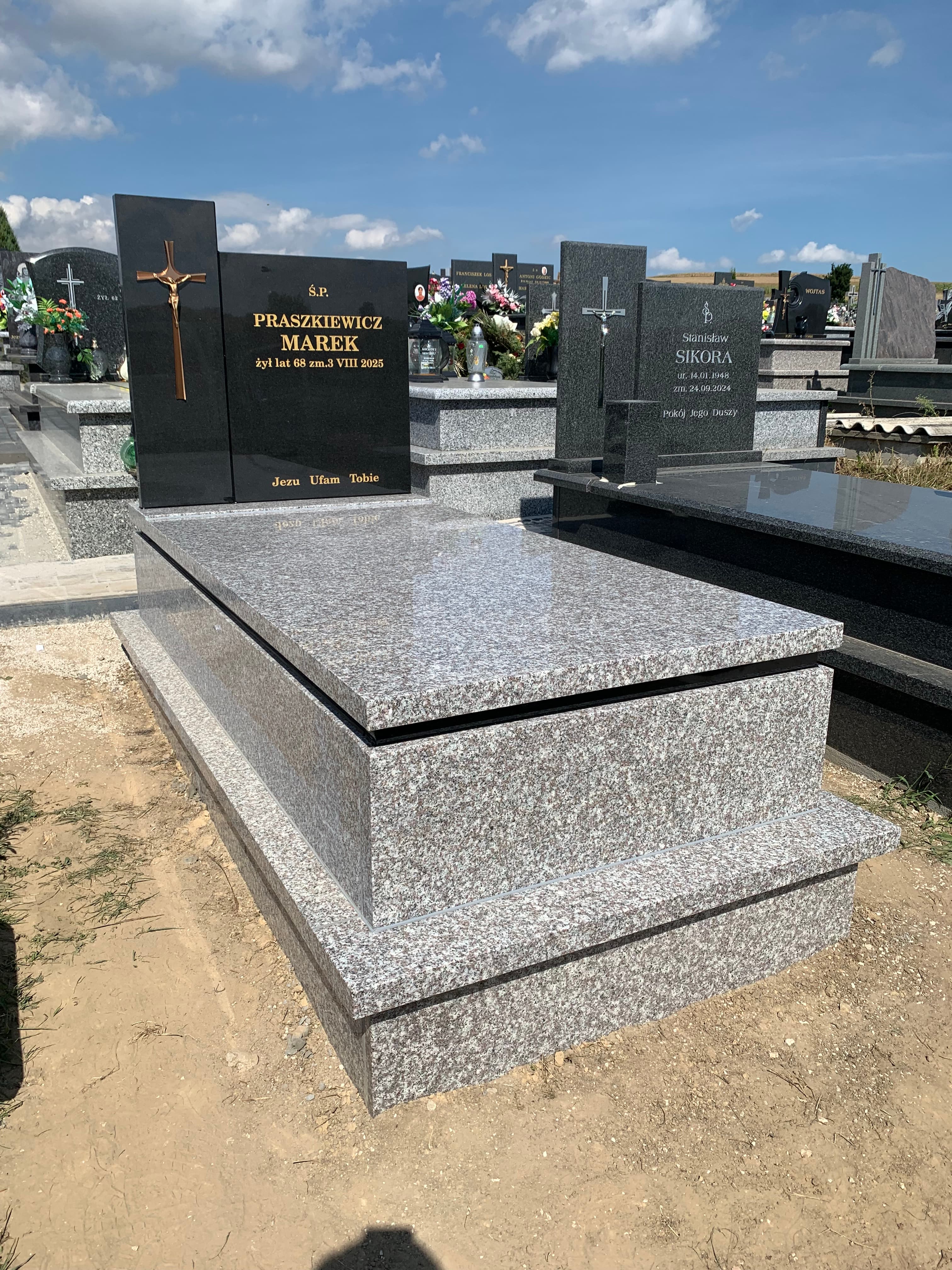 Realizacja nr 878 - Brąz Królewski, Premium Black