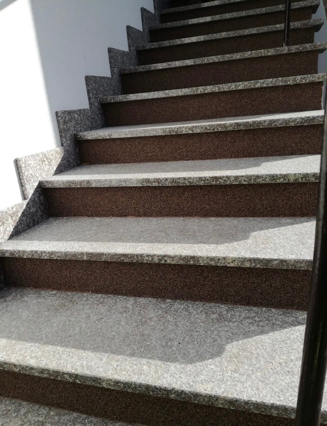 Realizacja nr 938 - Brąz Królewski